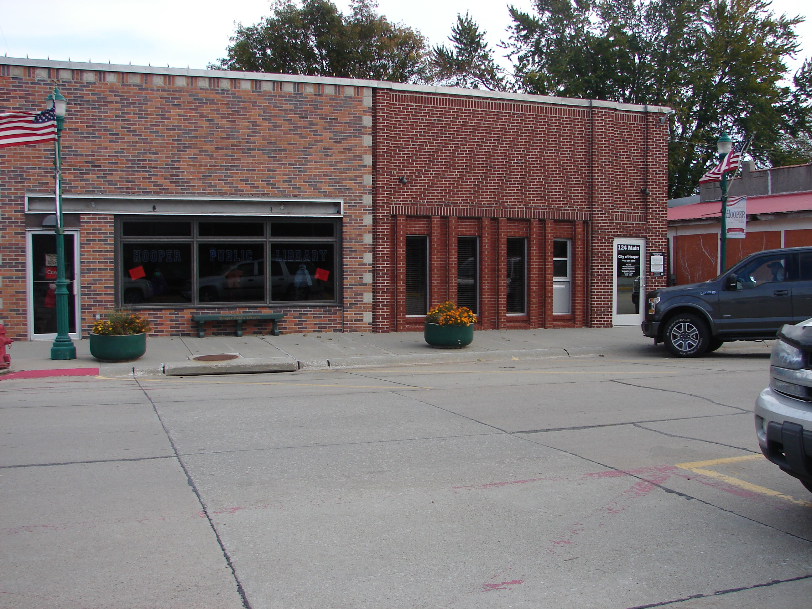 Hooper City Hall